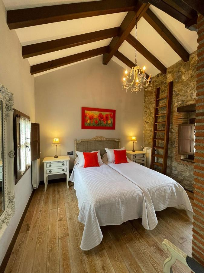Apartamento Del S XVI En El Casco Historico De Luanco Exterior photo